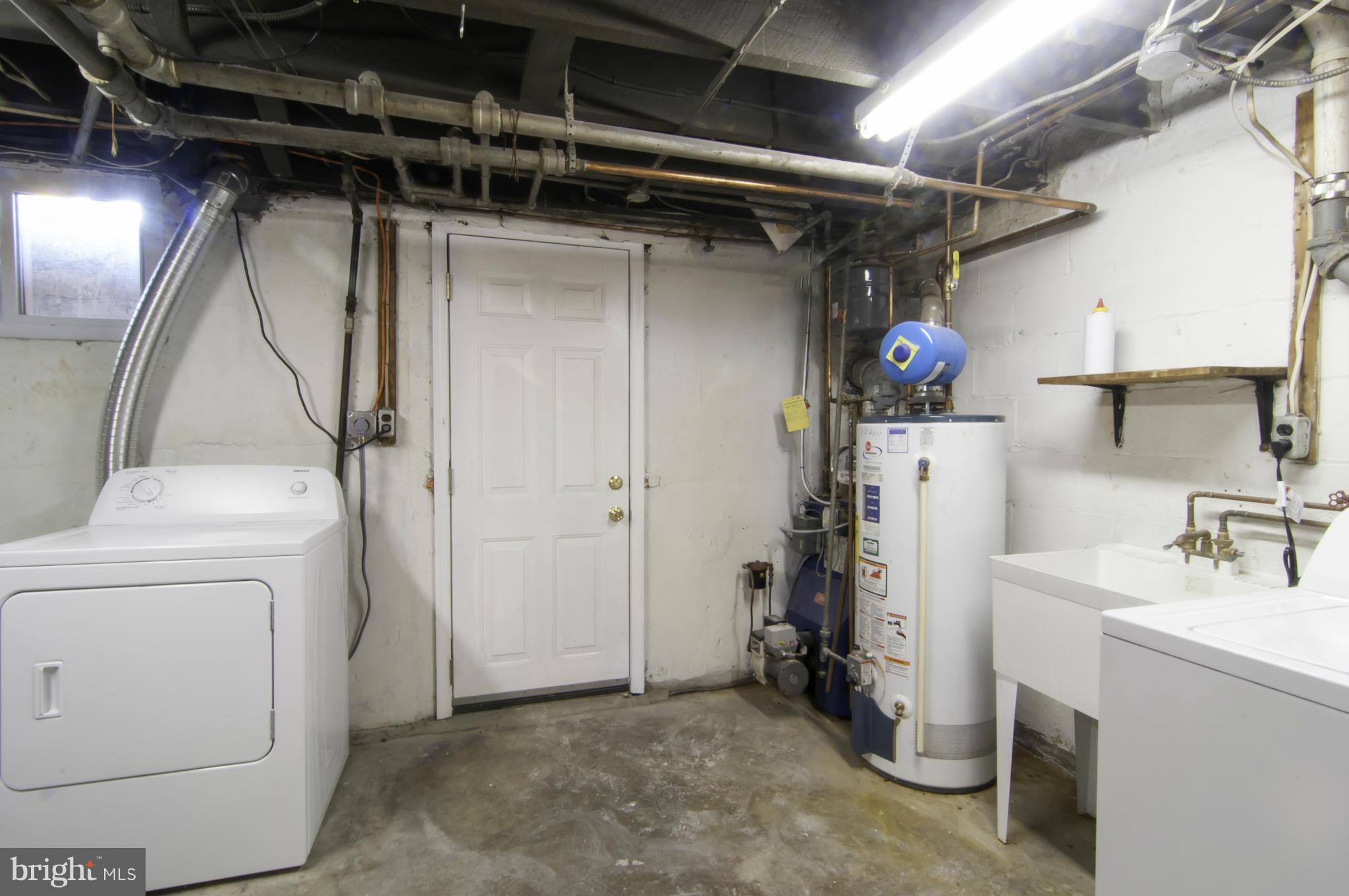 181 West Meadow Road Baltimore, MD 21225 - Photo 17 of 19 Utility Rm
