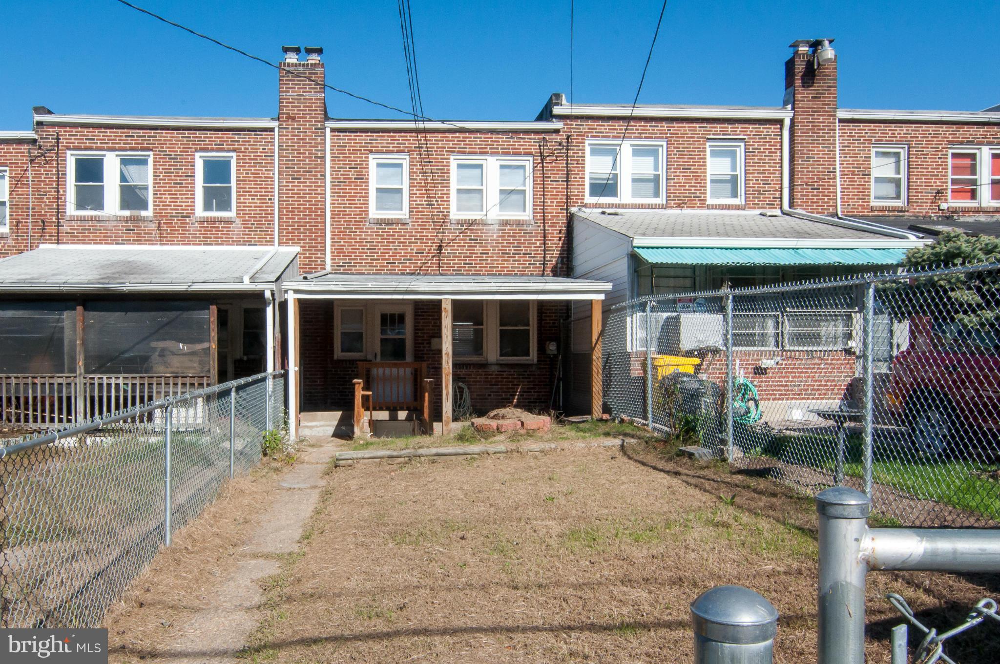 181 West Meadow Road Baltimore, MD 21225 - Photo 18 of 19 Fenced Backyard