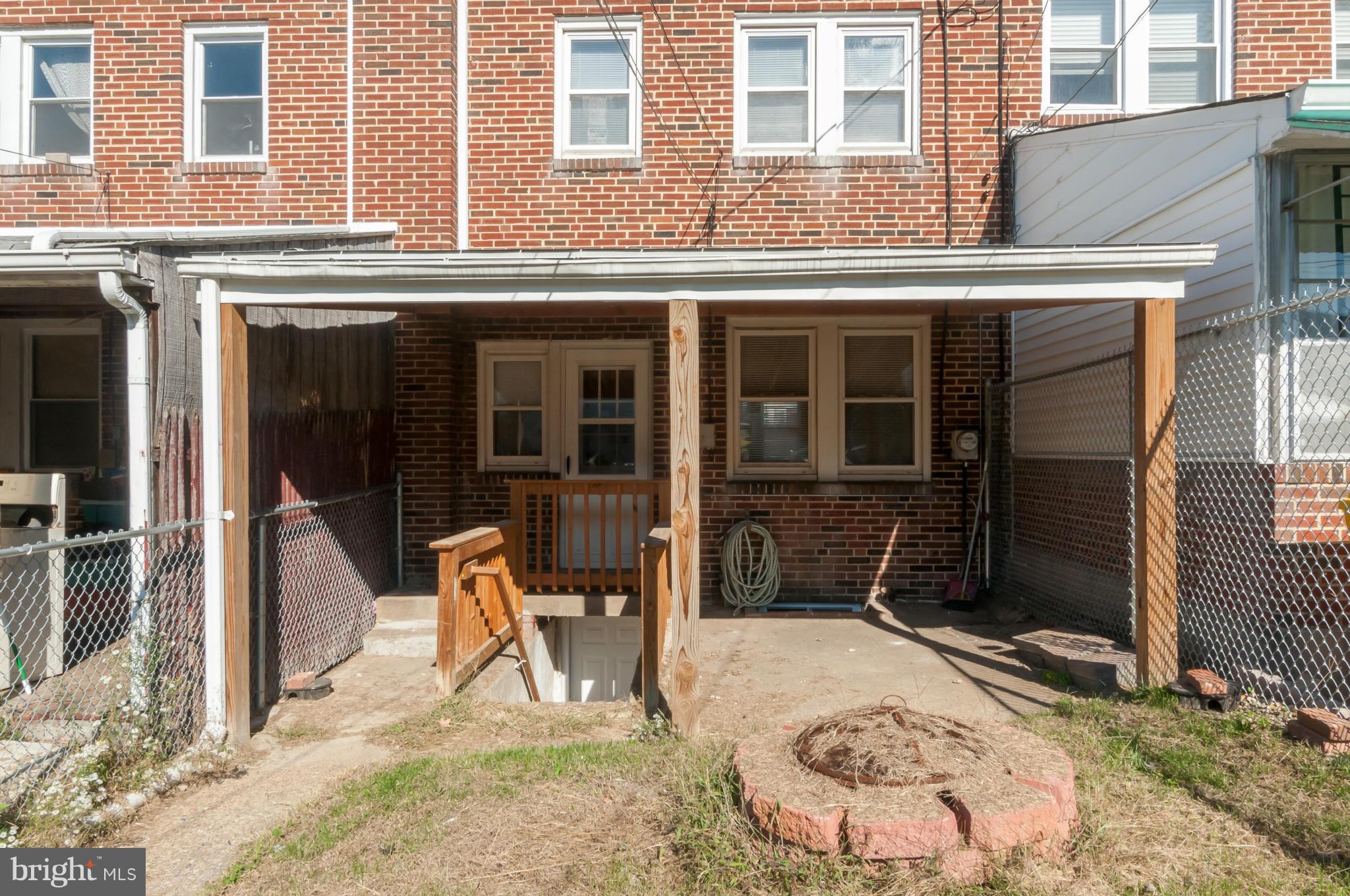 181 West Meadow Road Baltimore, MD 21225 - Photo 19 of 19 Fire Pit