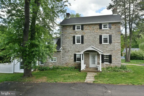 $4,000 | 966 Paige Court, Feasterville-Trevose, PA 19053