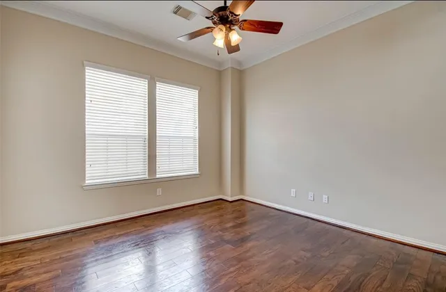 $2,700 | 75 Tapestry Forest Place, The Woodlands, TX 77381