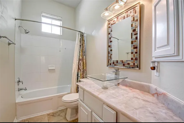 $2,700 | 75 Tapestry Forest Place, The Woodlands, TX 77381