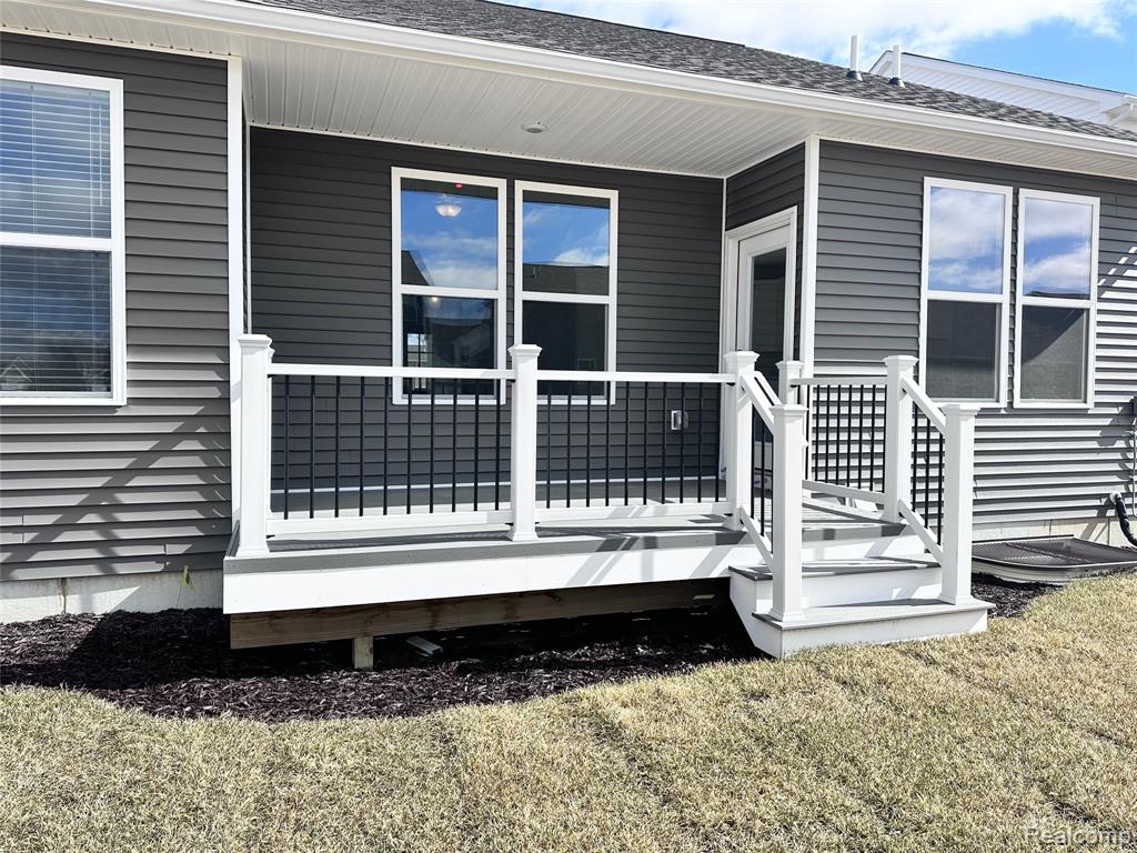 2014 Shale Drive Howell, MI 48843 - Photo 2 of 36