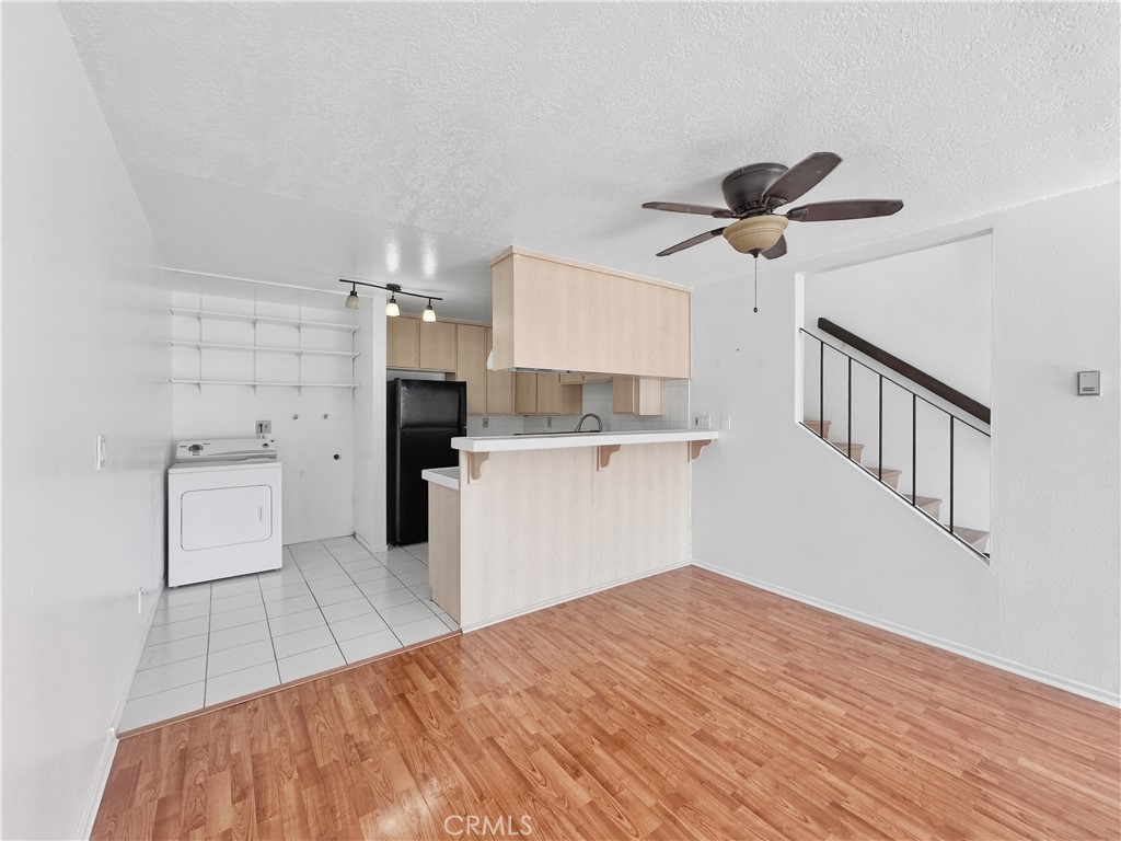 7033 Stewart And Gray Road Downey, CA 90241 - Photo 24 of 38