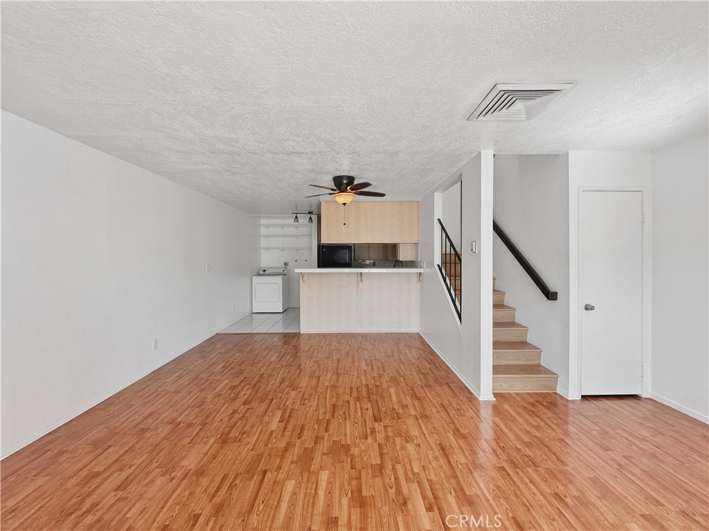 7033 Stewart And Gray Road Downey, CA 90241 - Photo 25 of 38