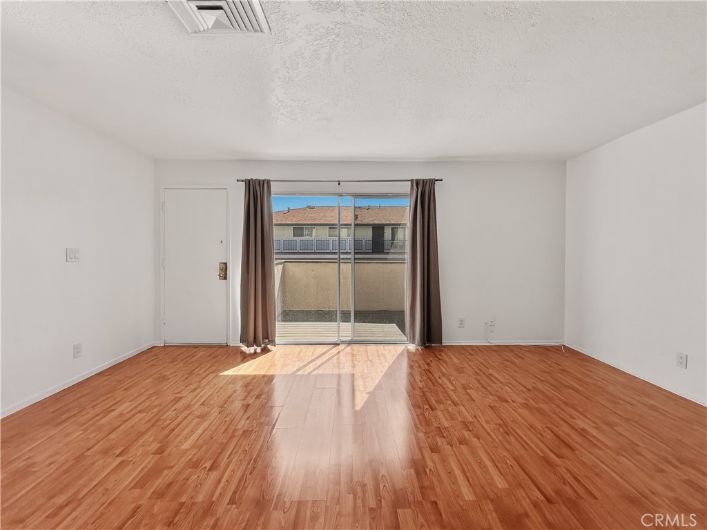 7033 Stewart And Gray Road Downey, CA 90241 - Photo 27 of 38