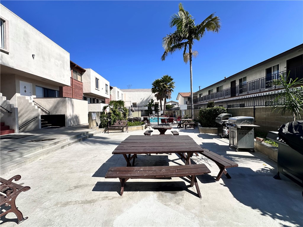 7033 Stewart And Gray Road Downey, CA 90241 - Photo 36 of 38 BBQ Area