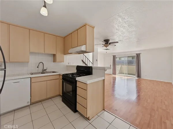 $429,000 | 7033 Stewart And Gray Road, Downey, CA 90241