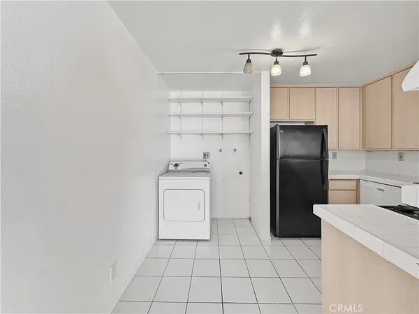 $429,000 | 7033 Stewart And Gray Road, Downey, CA 90241