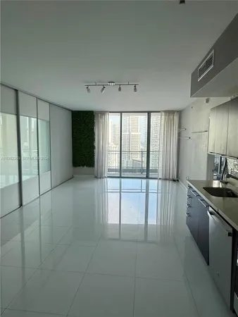 $3,850 | 90 Southwest 3rd Street, Unit 3203, Miami, FL 33130
