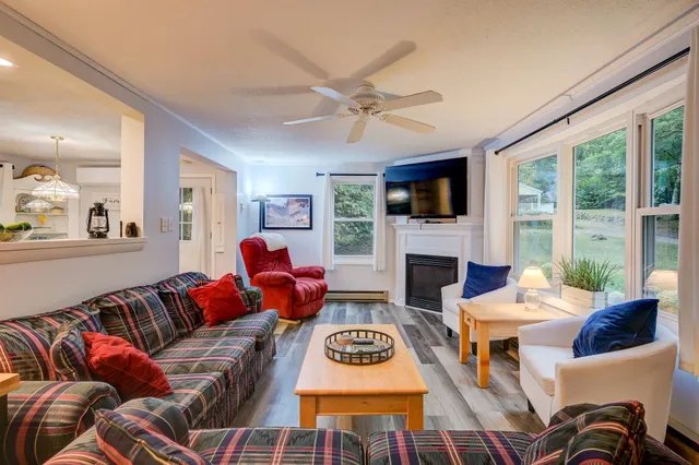 $1,950 | 503 Old Bartlett Road, Unit 1, Conway, NH 03860