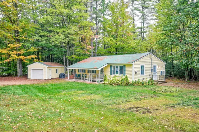$1,950 | 503 Old Bartlett Road, Unit 1, Conway, NH 03860
