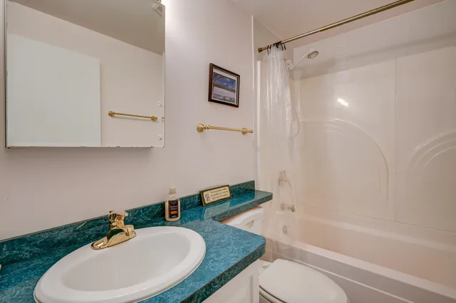 $1,950 | 503 Old Bartlett Road, Unit 1, Conway, NH 03860