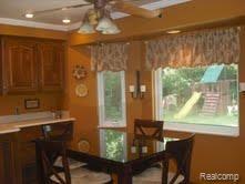1618 South Renaud Road Grosse Pointe, MI 48236 - Photo 5 of 12 4