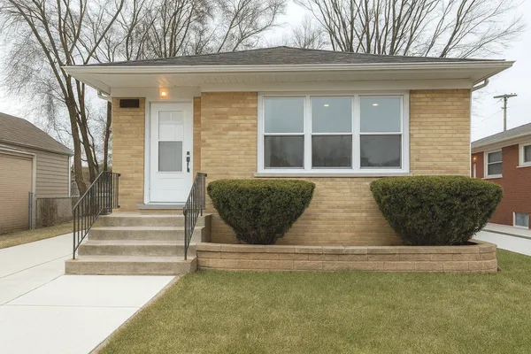 $244,900 | 494 Buffalo Avenue, Calumet City, IL 60409