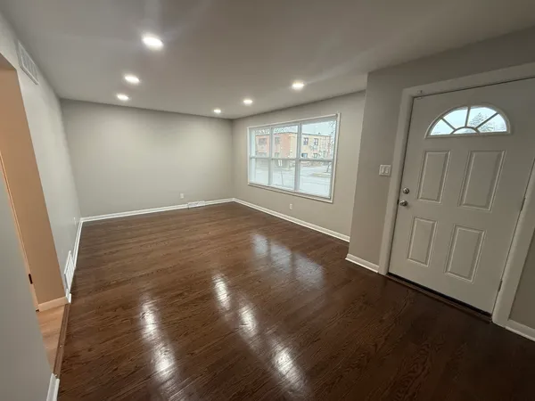 $244,900 | 494 Buffalo Avenue, Calumet City, IL 60409