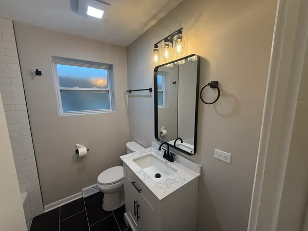$244,900 | 494 Buffalo Avenue, Calumet City, IL 60409