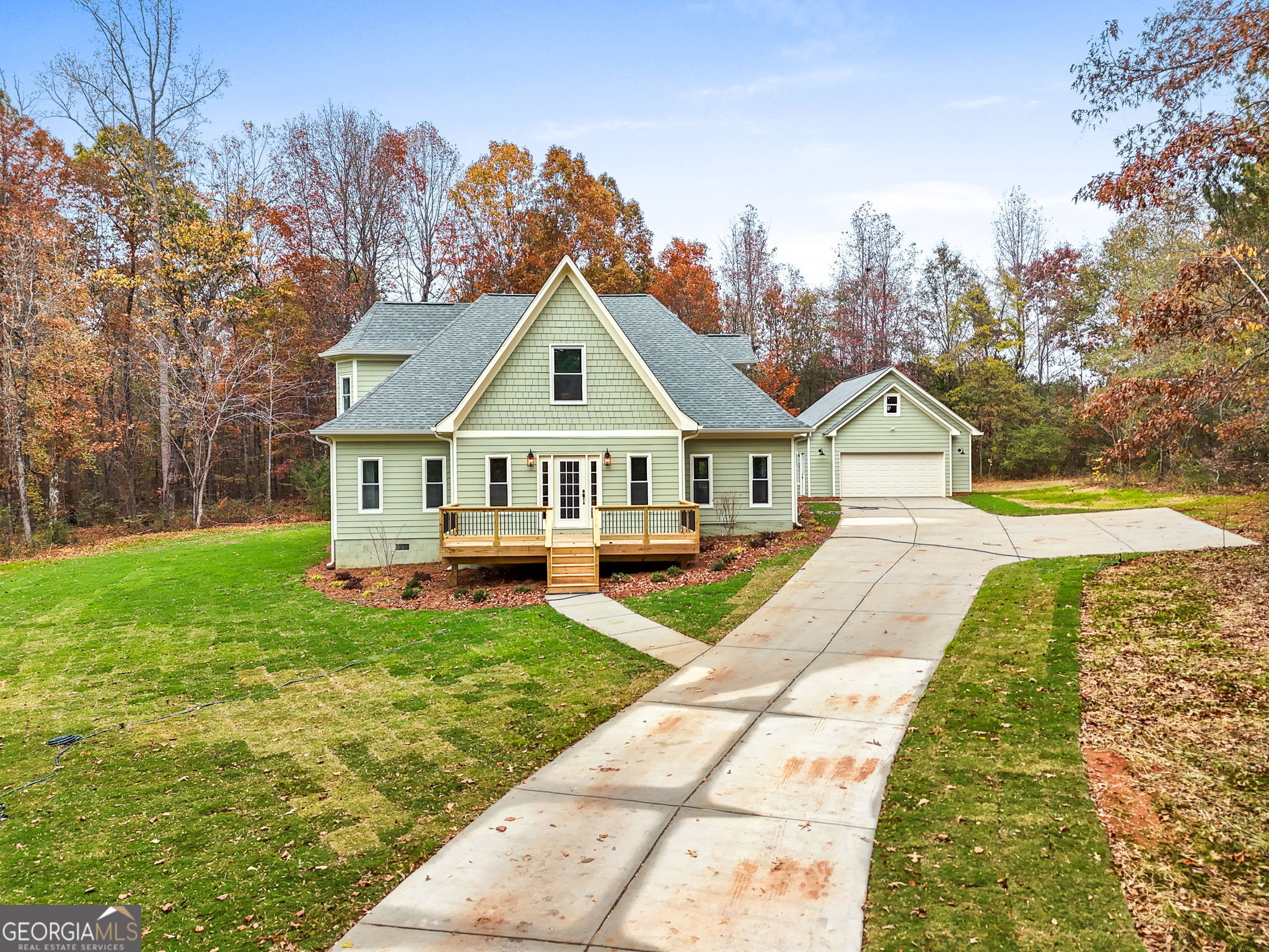 164 I I Walker Brooks Road Newnan, GA 30263 - Photo 3 of 54 a view of house with garden