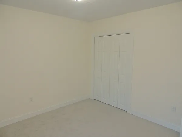 $289,000 | 27 Greenleaves Drive, Unit 726, Amherst, MA 01002