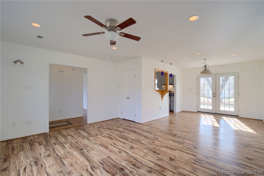 3974 Hickory Fork Road Gloucester, VA 23061 - Photo 5 of 24 Gallery Image 5