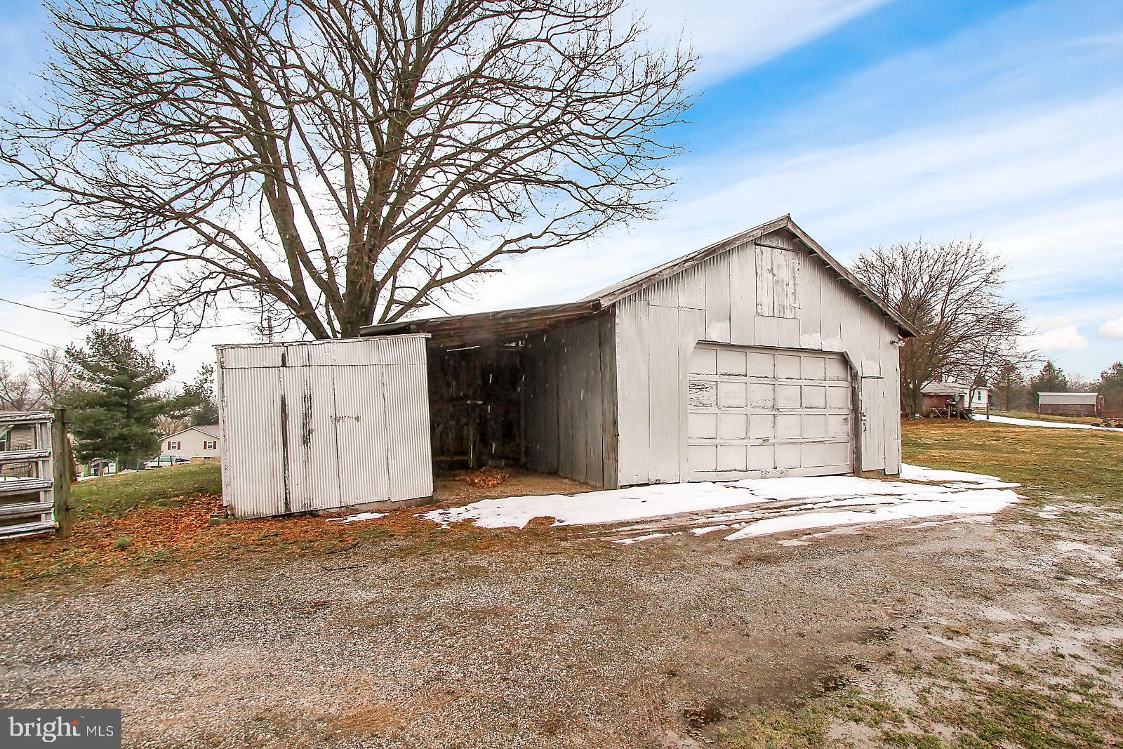 3827 Old Joseph Road York, PA 17408 - Photo 11 of 24
