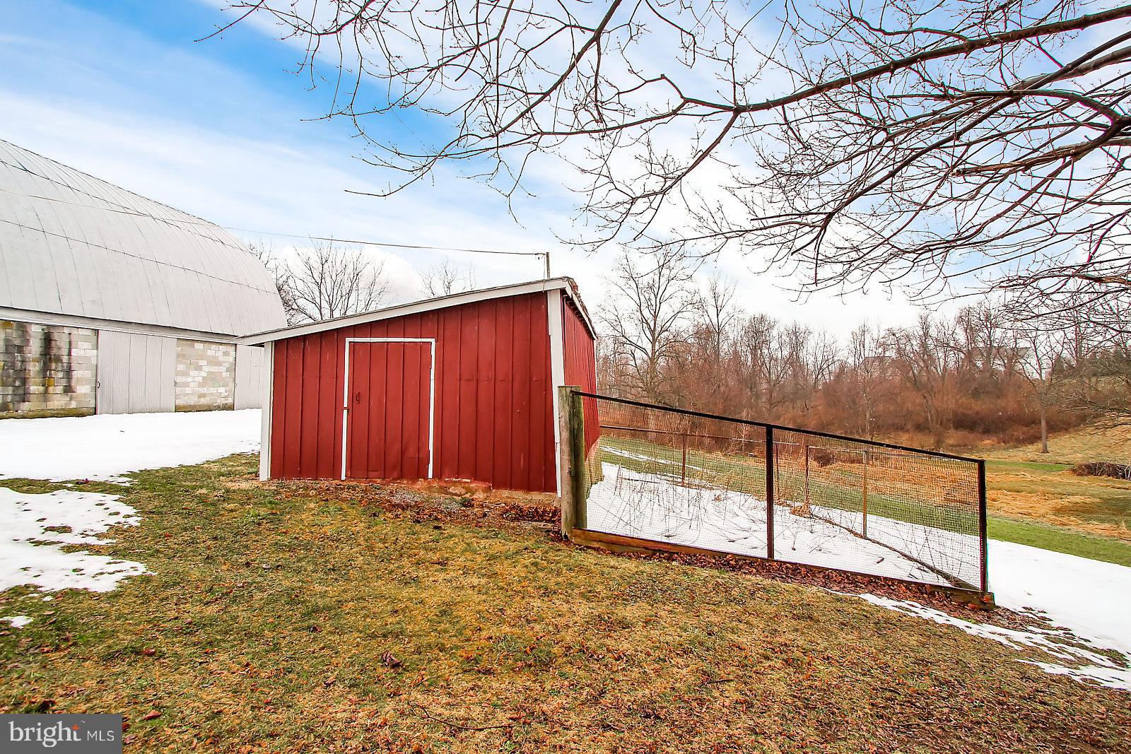 3827 Old Joseph Road York, PA 17408 - Photo 16 of 24