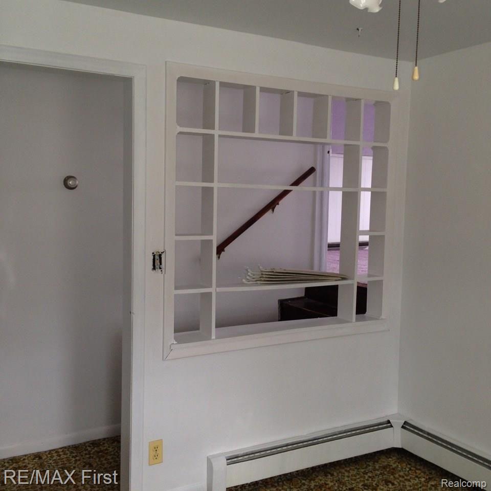 24320 Armada Ridge Road Armada, MI 48005 - Photo 3 of 33 arm3.jpg