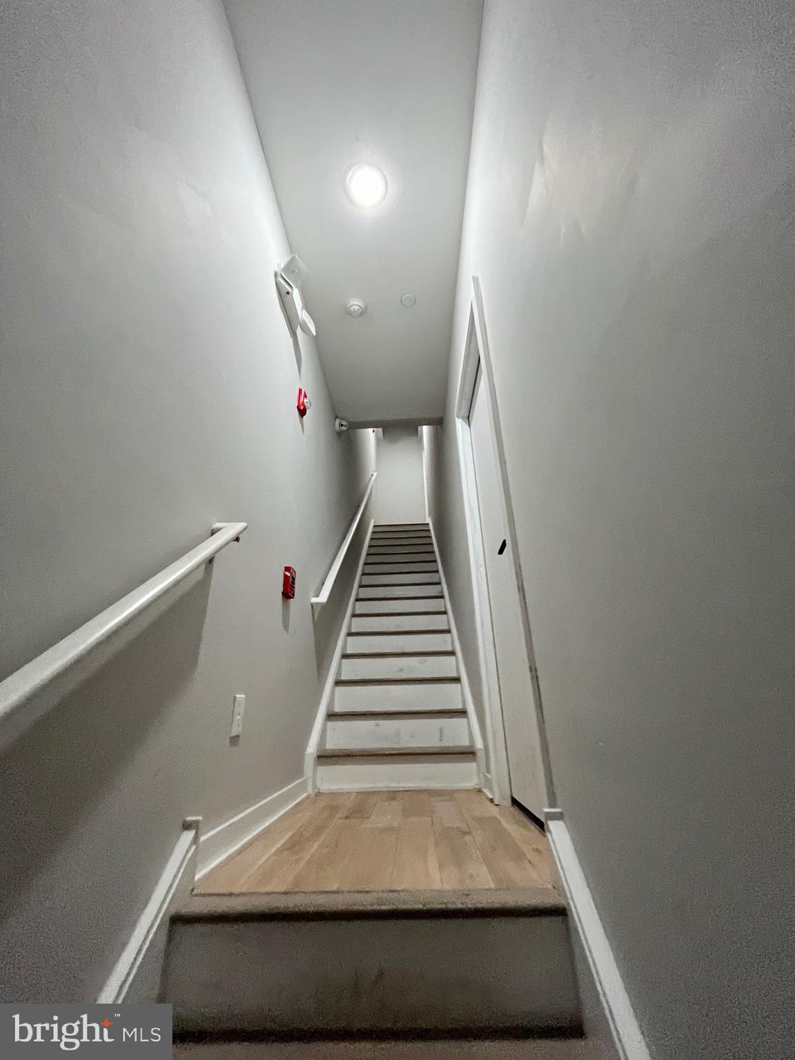 1625 Fontain Street Philadelphia, PA 19121 - Photo 9 of 24 a view of entryway