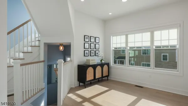 $924,900 | 8 Mikula Way, Florham Park, NJ 07932