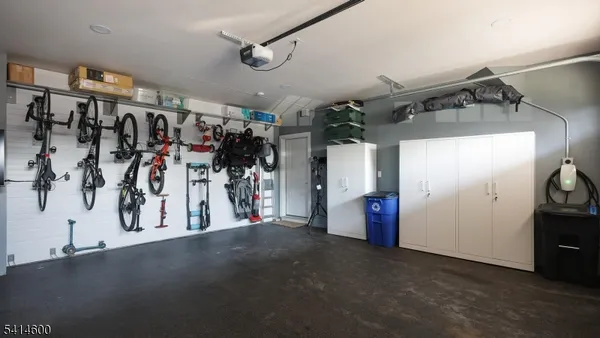 $924,900 | 8 Mikula Way, Florham Park, NJ 07932