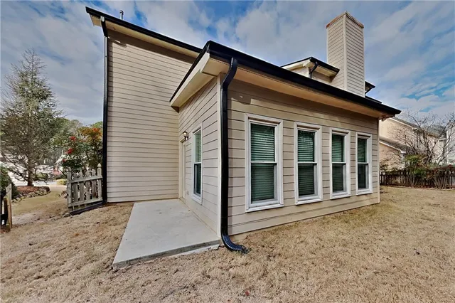 a view of a house with a outdoor space