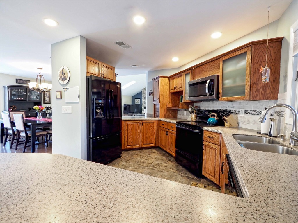 7 Andrews Road Vestal, NY 13850 - Photo 15 of 47 Gallery Image 15