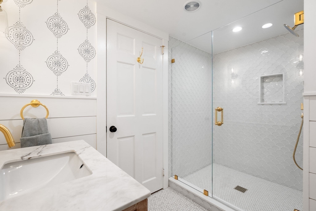 7 Longview Road Duxbury, MA 02332 - Photo 20 of 33 Gallery Image 20