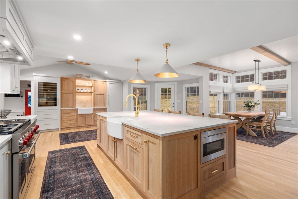 7 Longview Road Duxbury, MA 02332 - Photo 8 of 33 Gallery Image 8