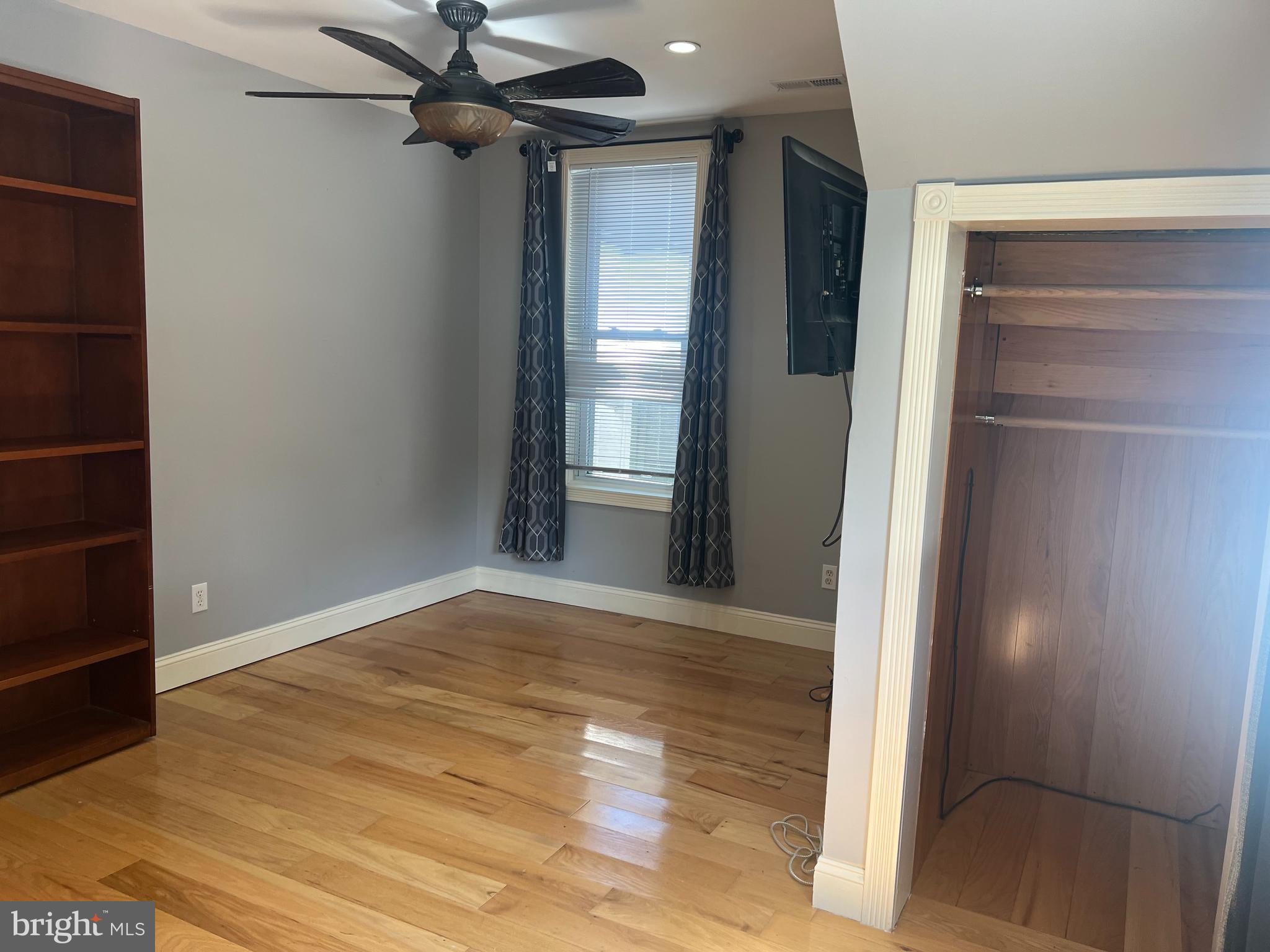 33 South Main Street Boonsboro, MD 21713 - Photo 20 of 34 a view of a hallway with wooden floor and staircase