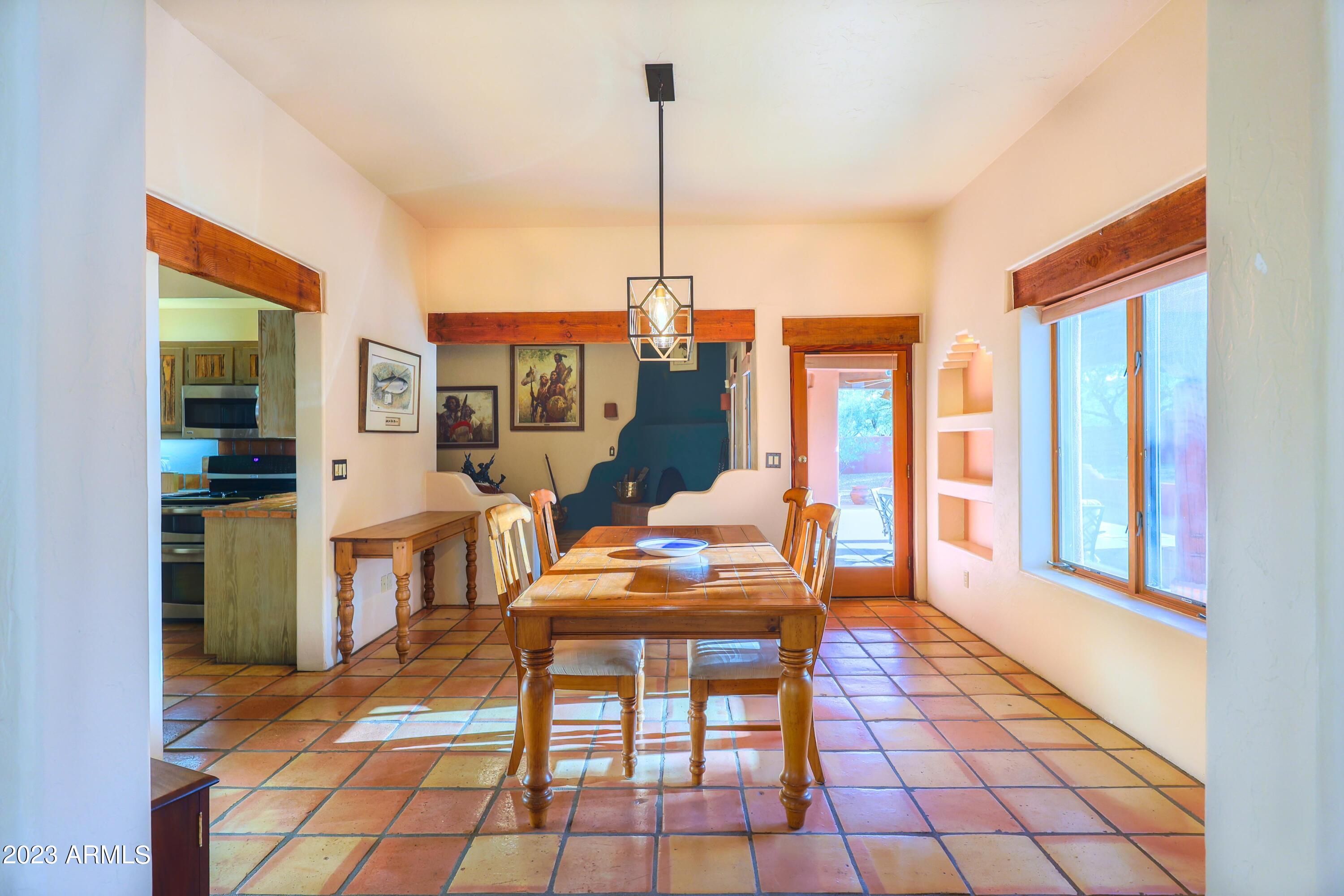 5676 South Mir Way Hereford, AZ 85615 - Photo 4 of 59 0M5A1068