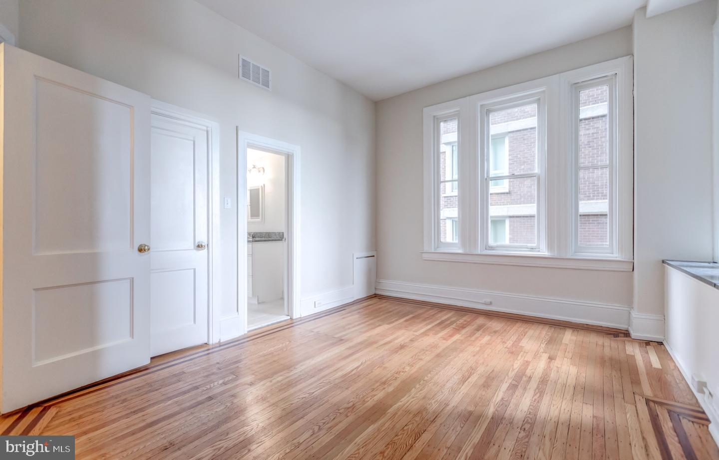 1830 Rittenhouse Square, Unit 7B Philadelphia, PA 19103 - Photo 11 of 22 Gallery Image 11