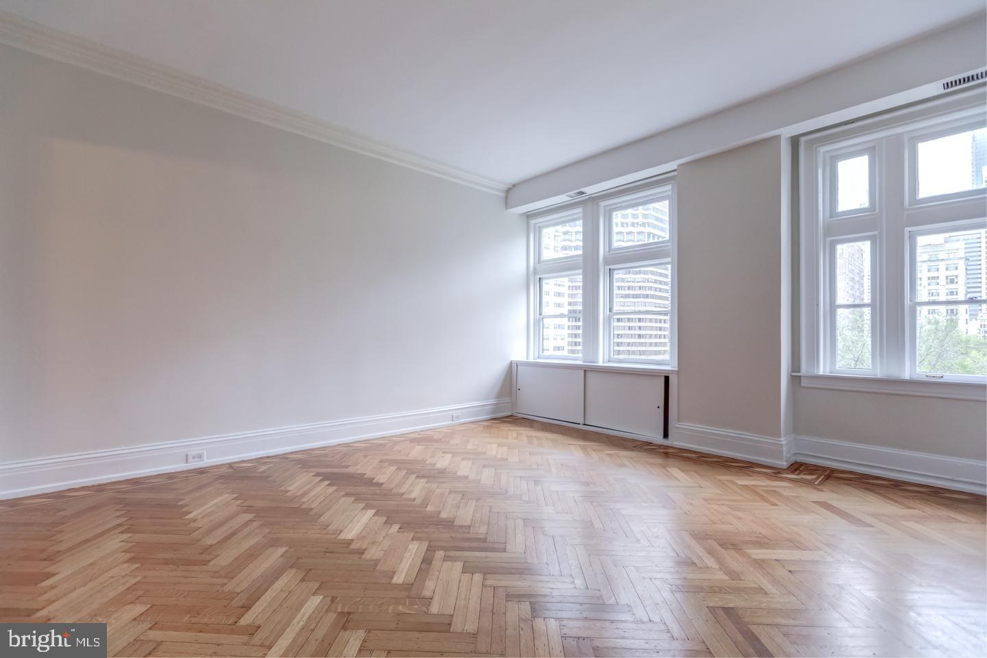 1830 Rittenhouse Square, Unit 7B Philadelphia, PA 19103 - Photo 4 of 22 Gallery Image 4