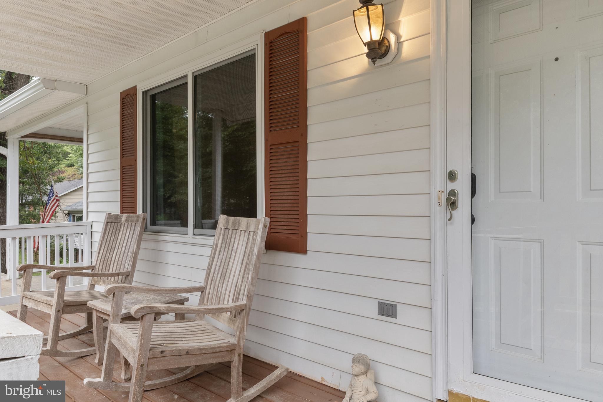 11316 Commanche Road Lusby, MD 20657 - Photo 5 of 68