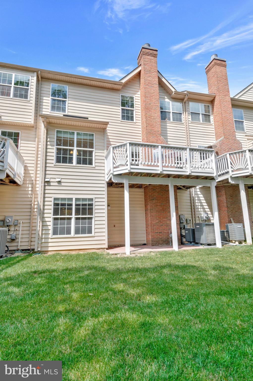19582 Aspendale Square Ashburn, VA 20147 - Photo 42 of 45
