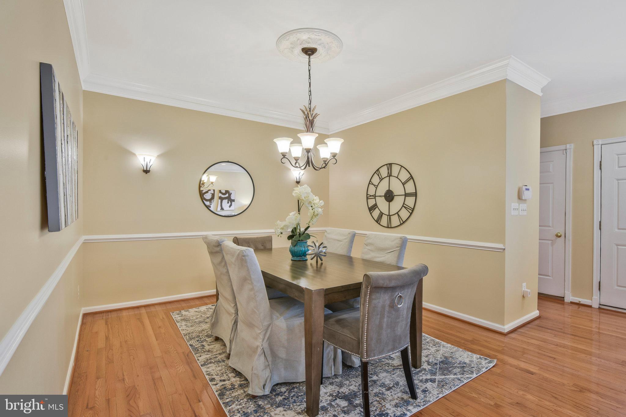 19582 Aspendale Square Ashburn, VA 20147 - Photo 8 of 45