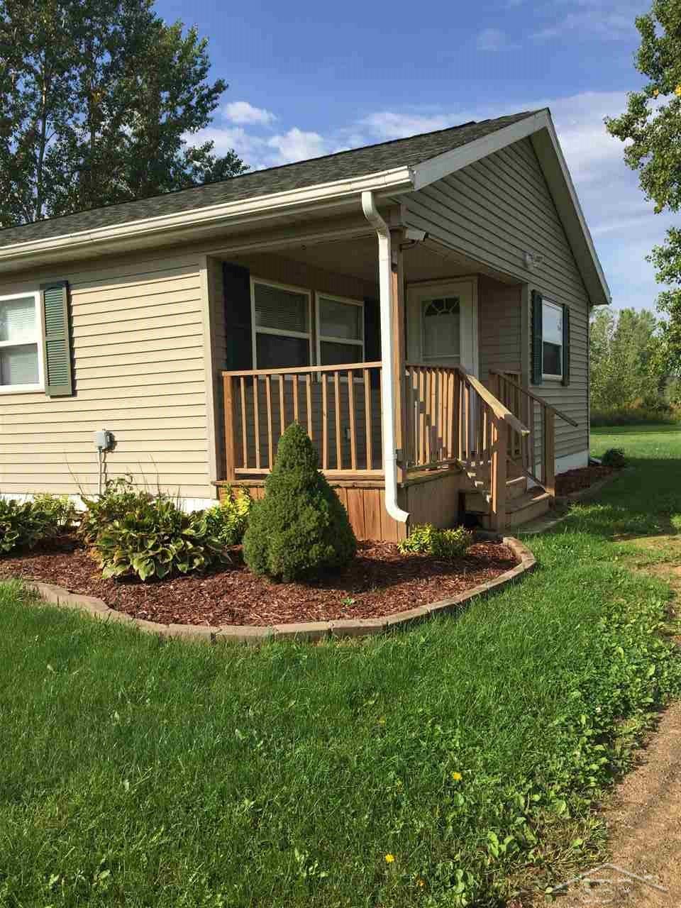 8070 Caine Road Millington, MI 48746 - Photo 2 of 16 31303720-1.JPG