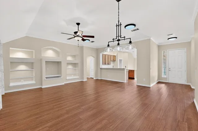 $459,900 | 9516 Grandview Drive, Denton, TX 76207