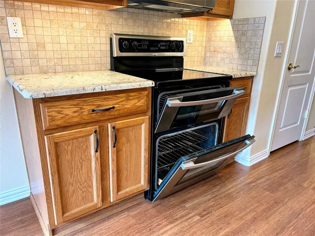 $459,900 | 9516 Grandview Drive, Denton, TX 76207