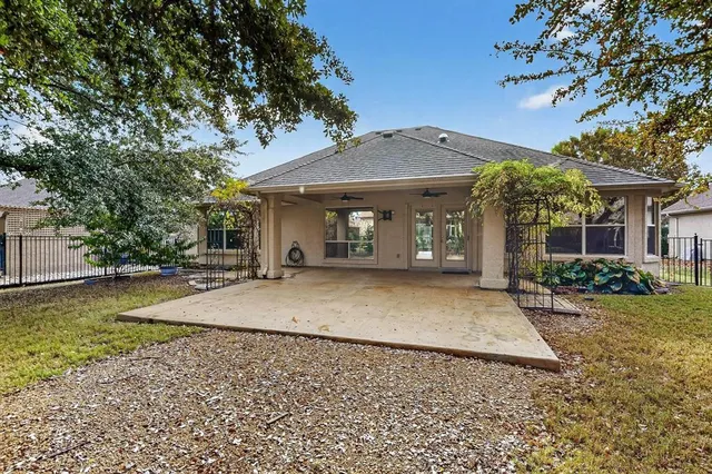 $459,900 | 9516 Grandview Drive, Denton, TX 76207