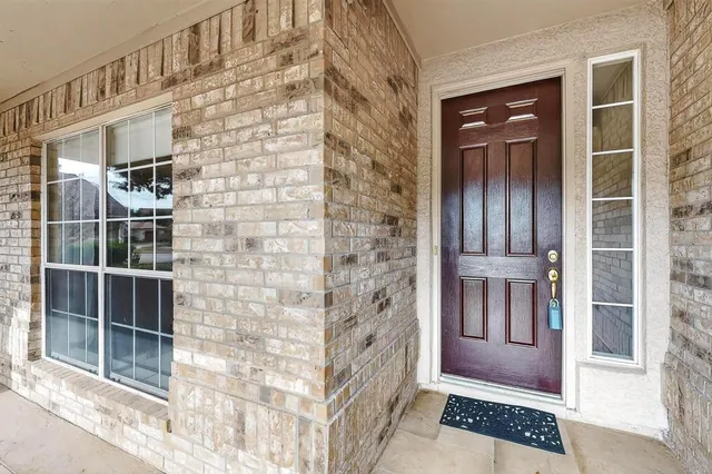 $459,900 | 9516 Grandview Drive, Denton, TX 76207