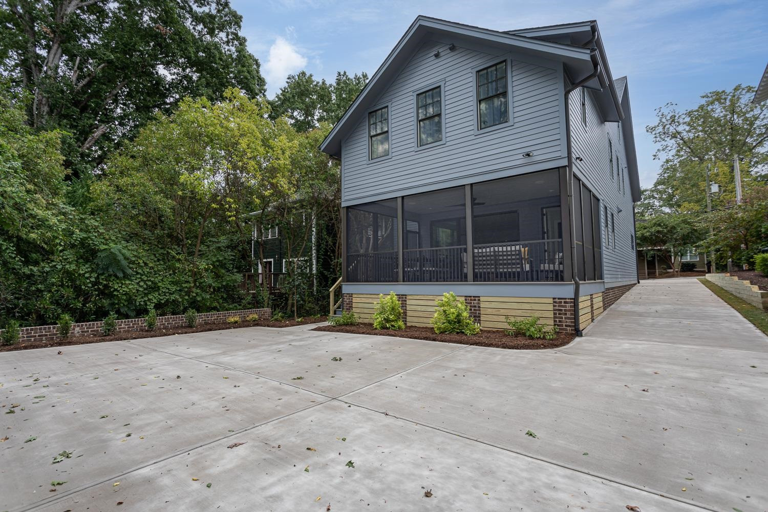 506 Cole Street Raleigh, NC 27605 - Photo 37 of 59 Back of House