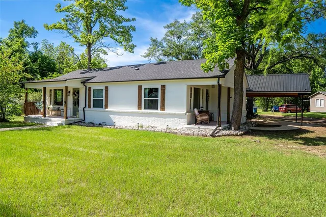 $199,500 | 506 Winn Drive, Winnsboro, TX 75494