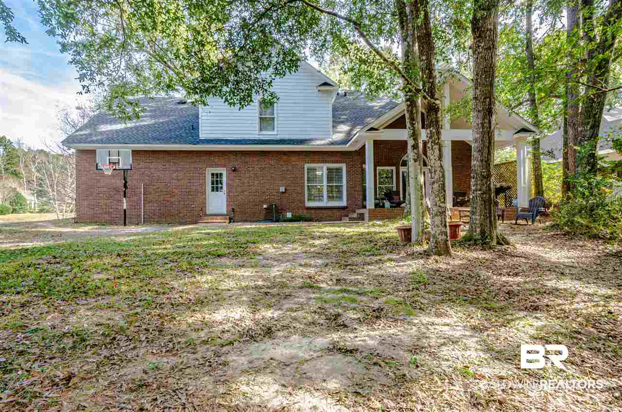 112 Mockingbird Lane Fairhope, AL 36532 - Photo 8 of 50 Back yard