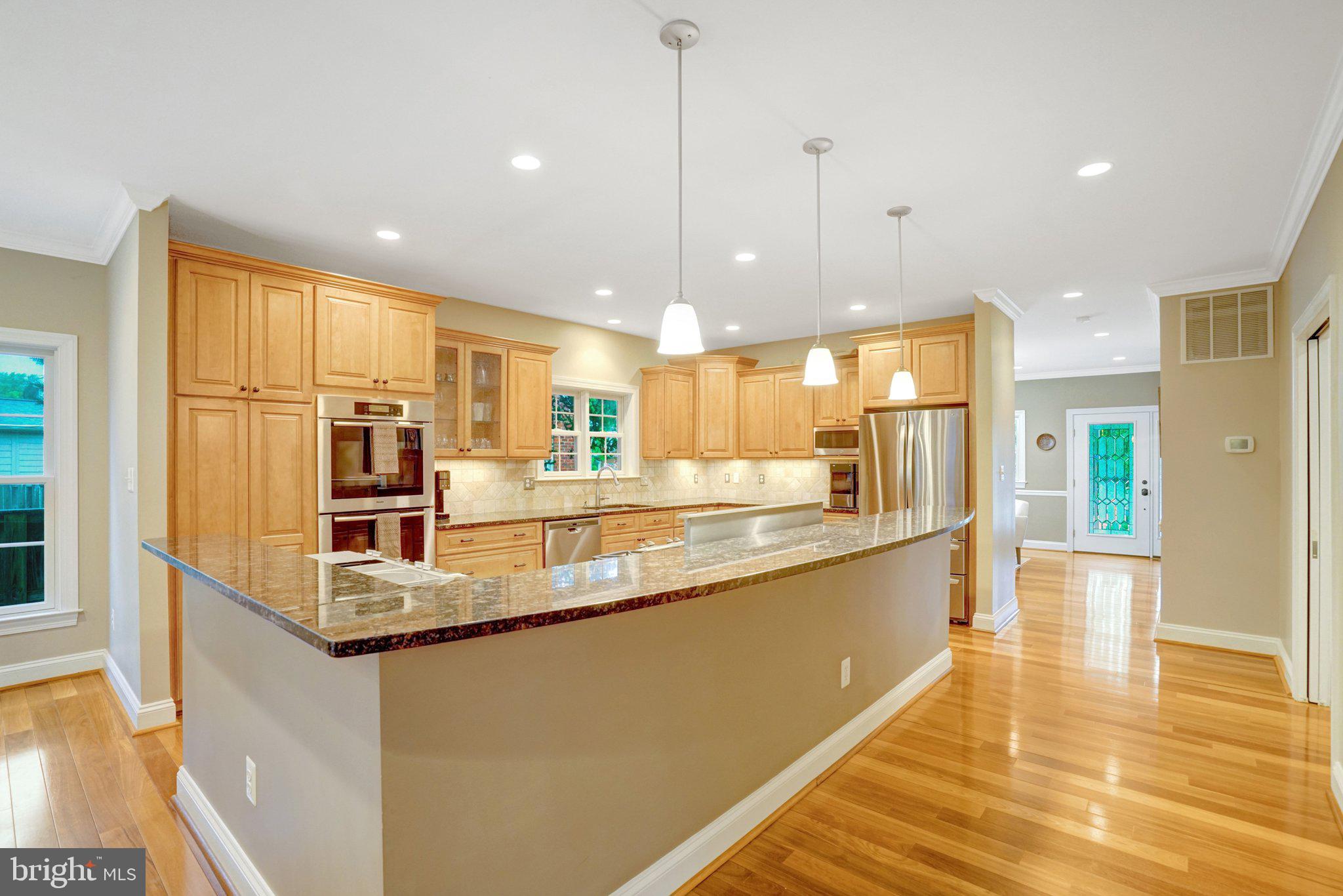 117 West George Mason Road Falls Church, VA 22046 - Photo 17 of 95